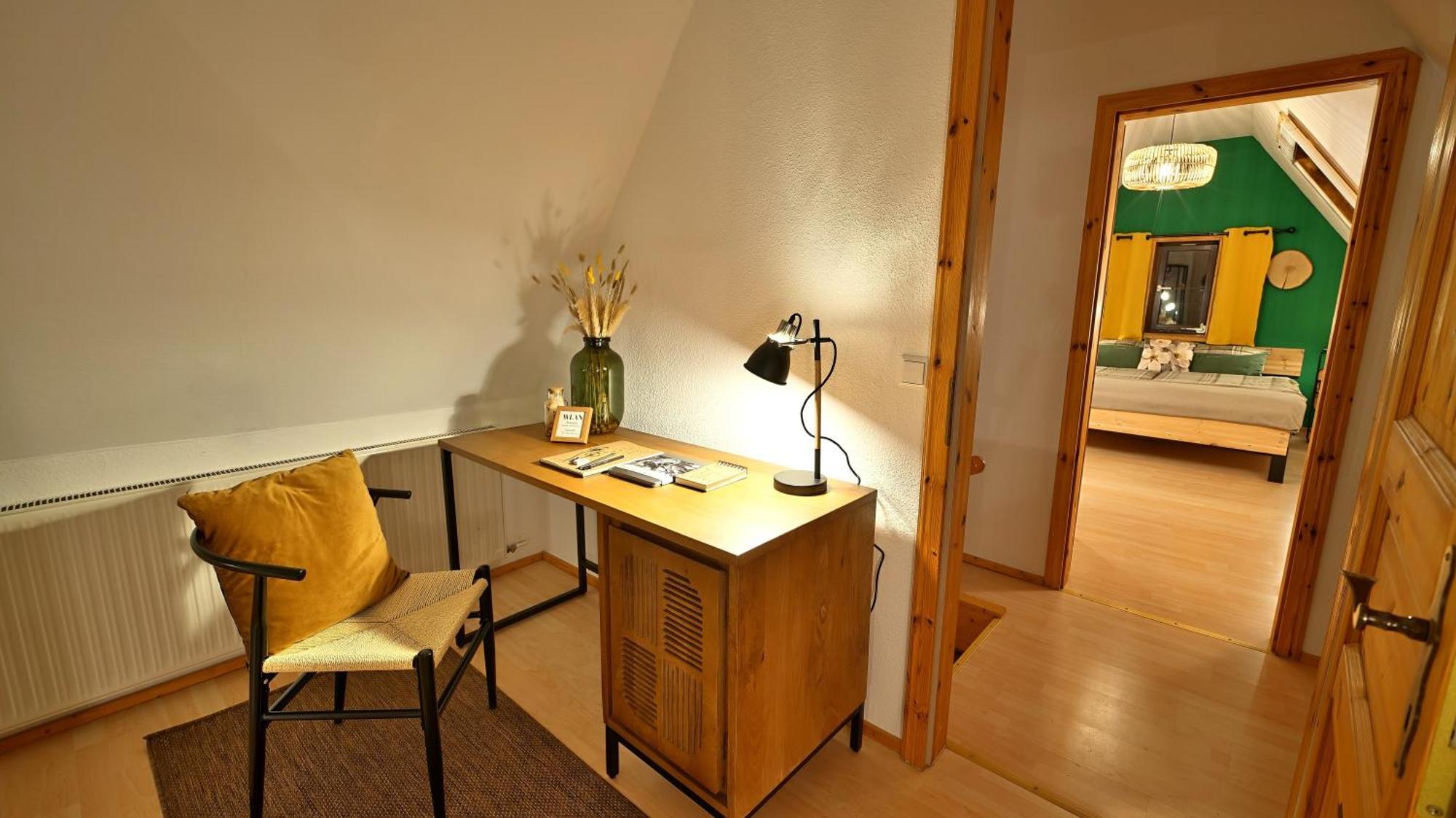 Green Loft Schwarzwald - Dach-Balkon--Musik-Ecke Fluorn-Winzeln Exterior foto